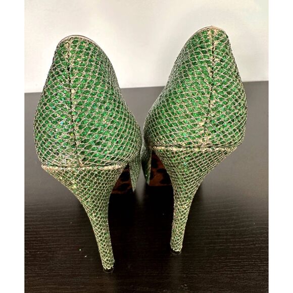 Bettie Page Green Platform Heels - Picture 8 of 16
